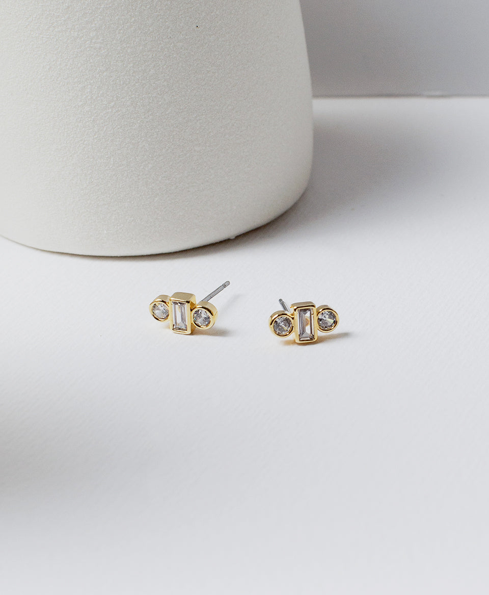 Mood Stud Earrings / Gold