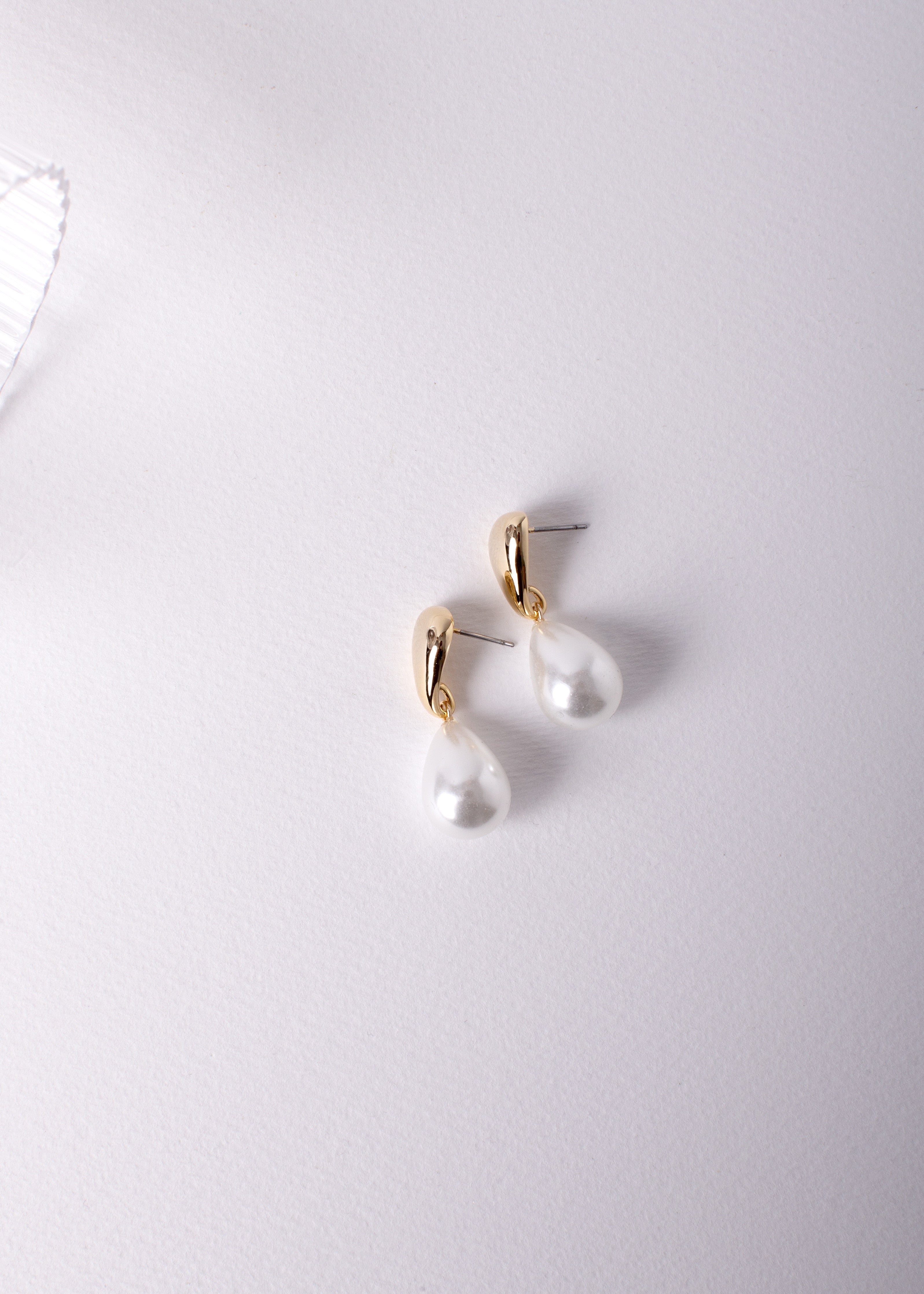 Eden Pearl Studs