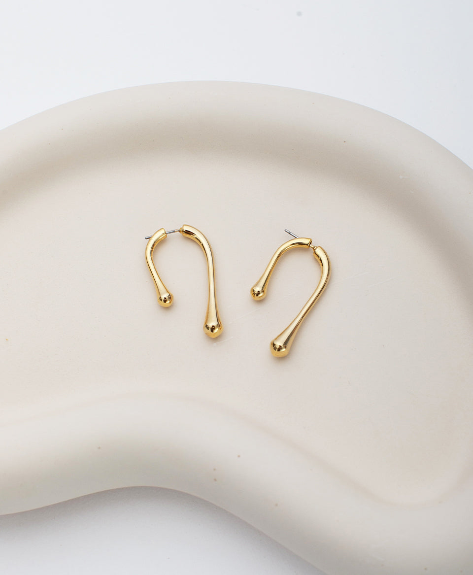 Heidi Drop Earrings / Gold