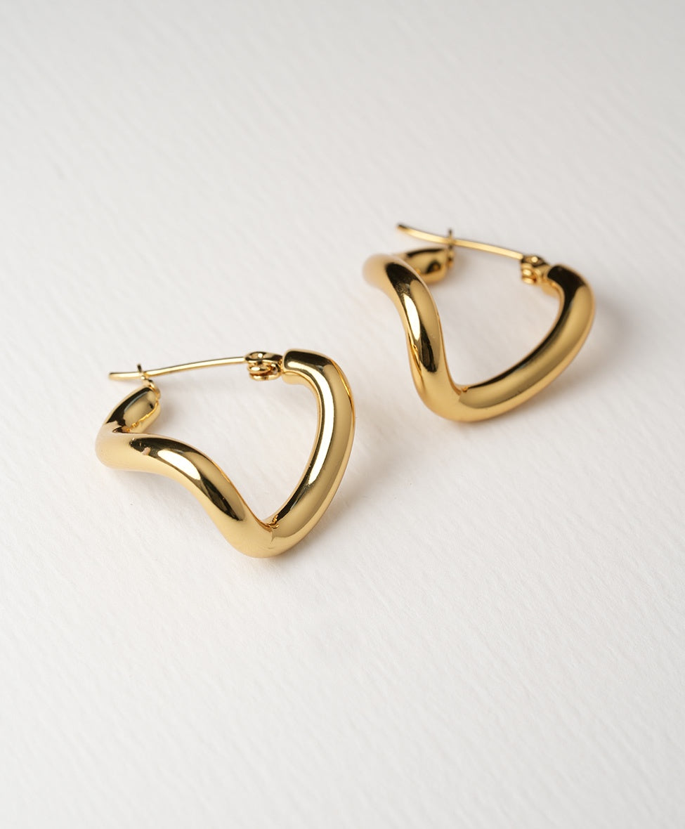 Wave Hoops / SS / Gold