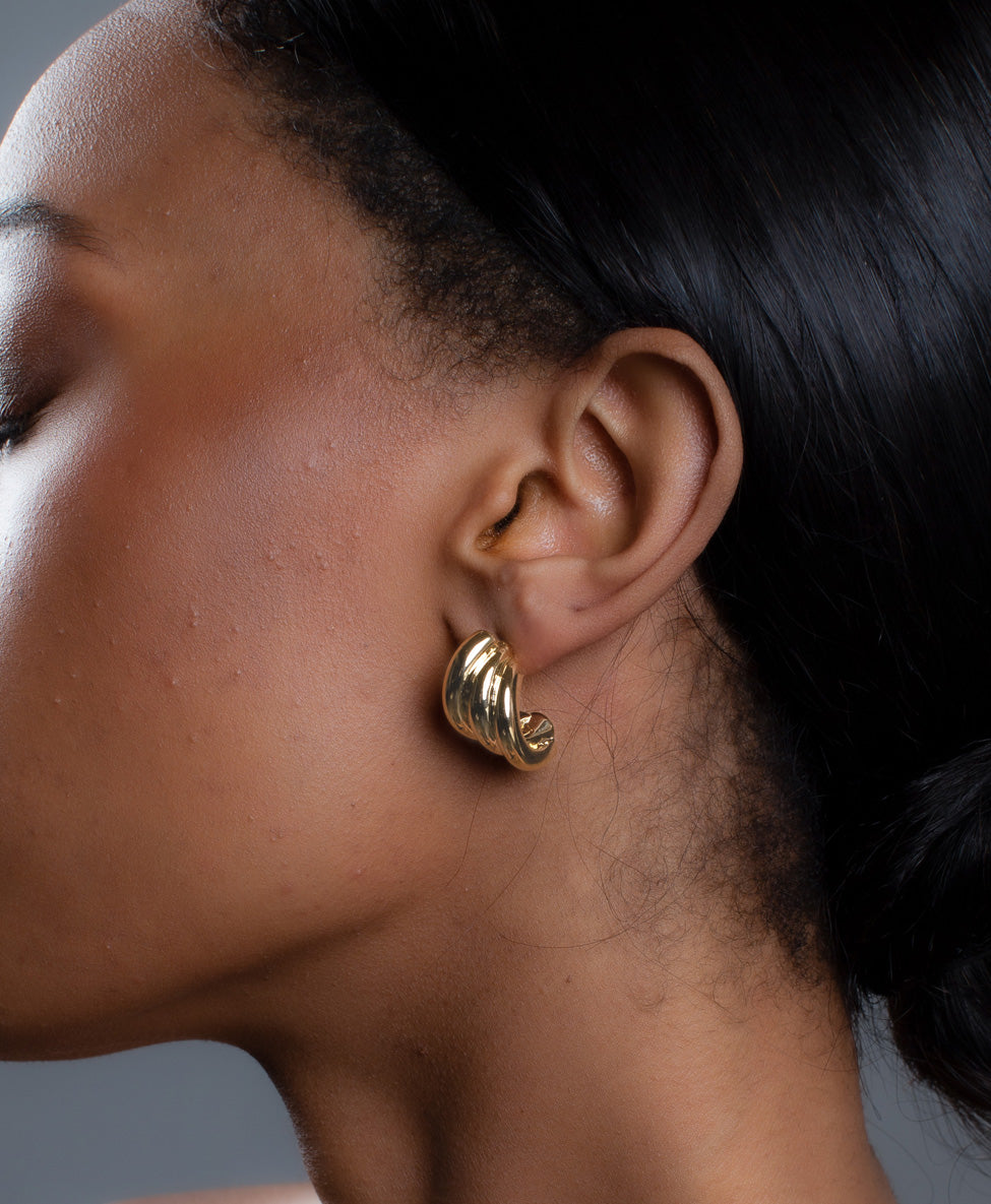 Ares Hoop Earrings / Gold