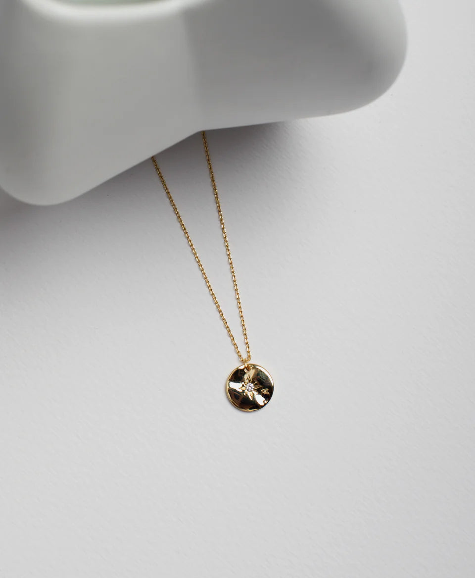 Bezel Round Necklace / Gold