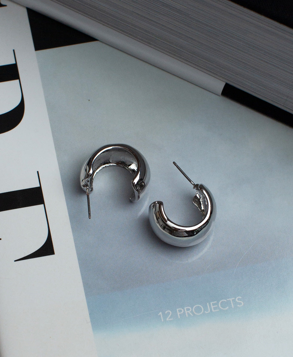 Chunky Donut Hoop Earrings / Silver