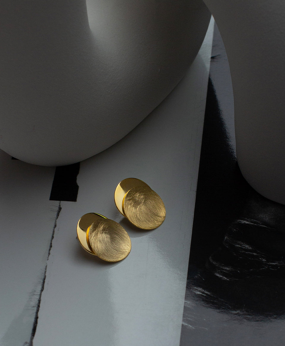 Double  Disc Earrings / Gold