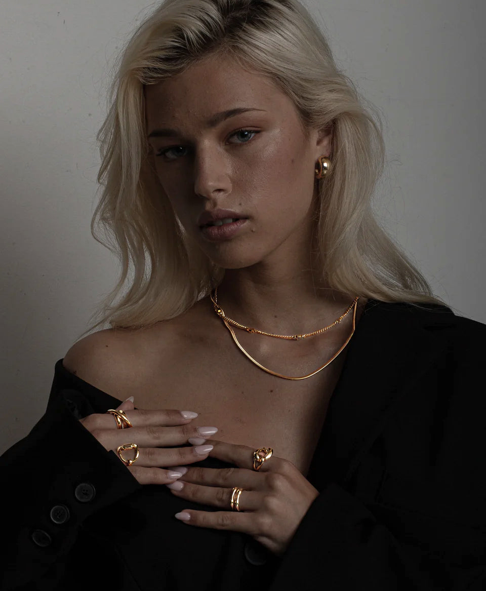 Faya Herringbone Necklace / Gold