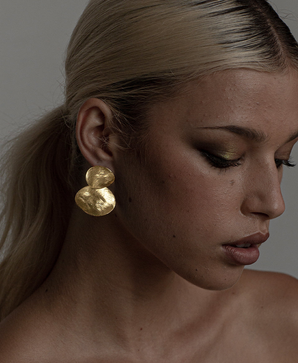 Loopy Earrings / Gold