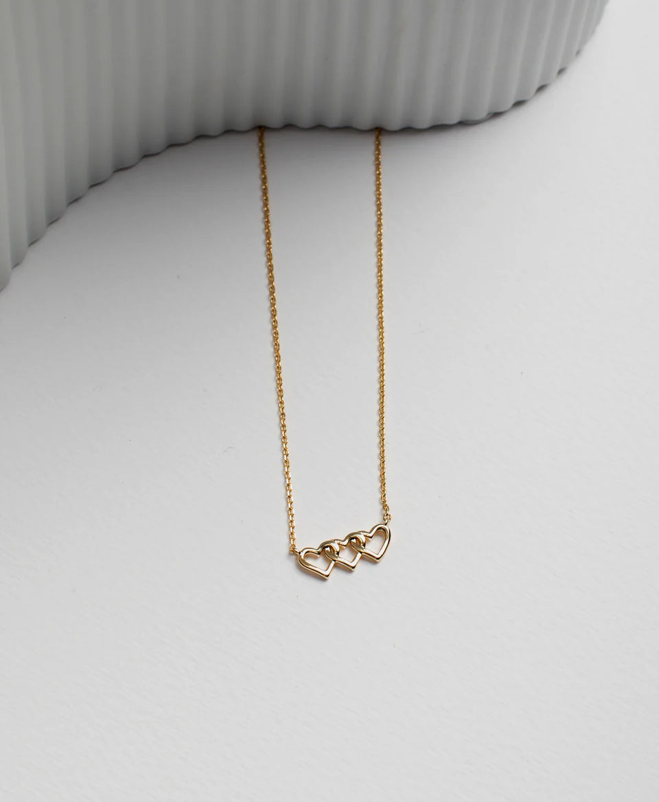 Triple Heart Necklace / Gold