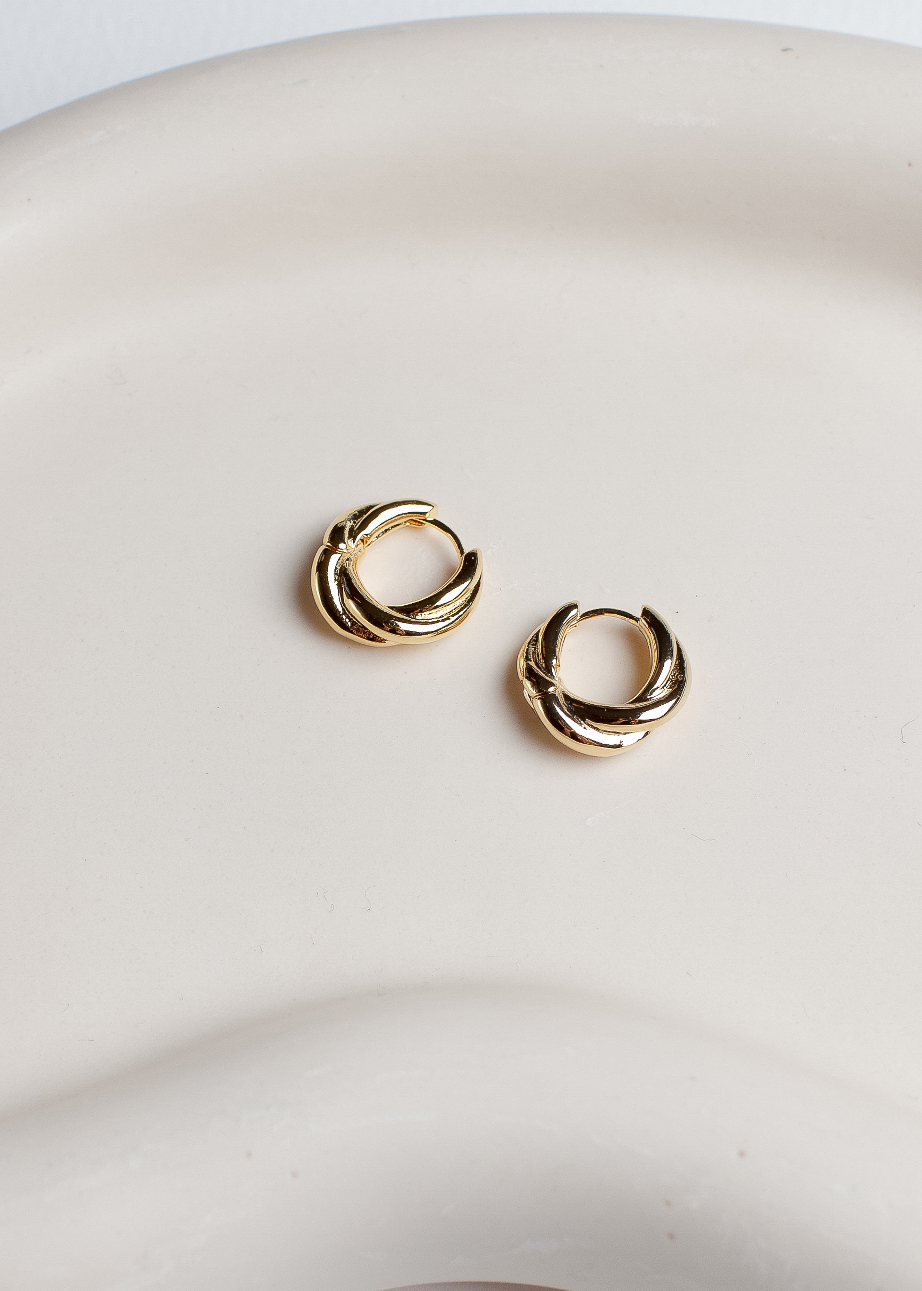 Vera Mini Hoops / Gold